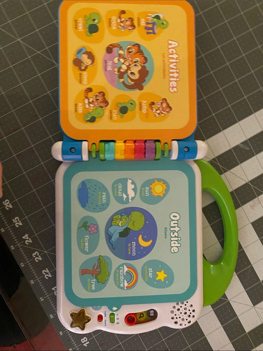 2/$20!! LeapFrog Learning Friends - bilingual toy